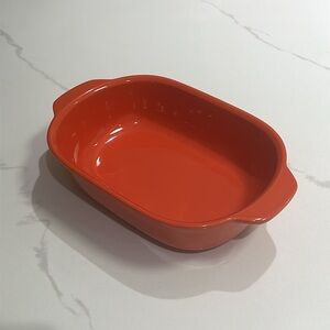 NEW Corningware Medium Baker 1.5qt/1.4L